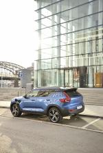 Volvo XC40 T5 Plug-in Hybrid R-Design 2019 года (WW)